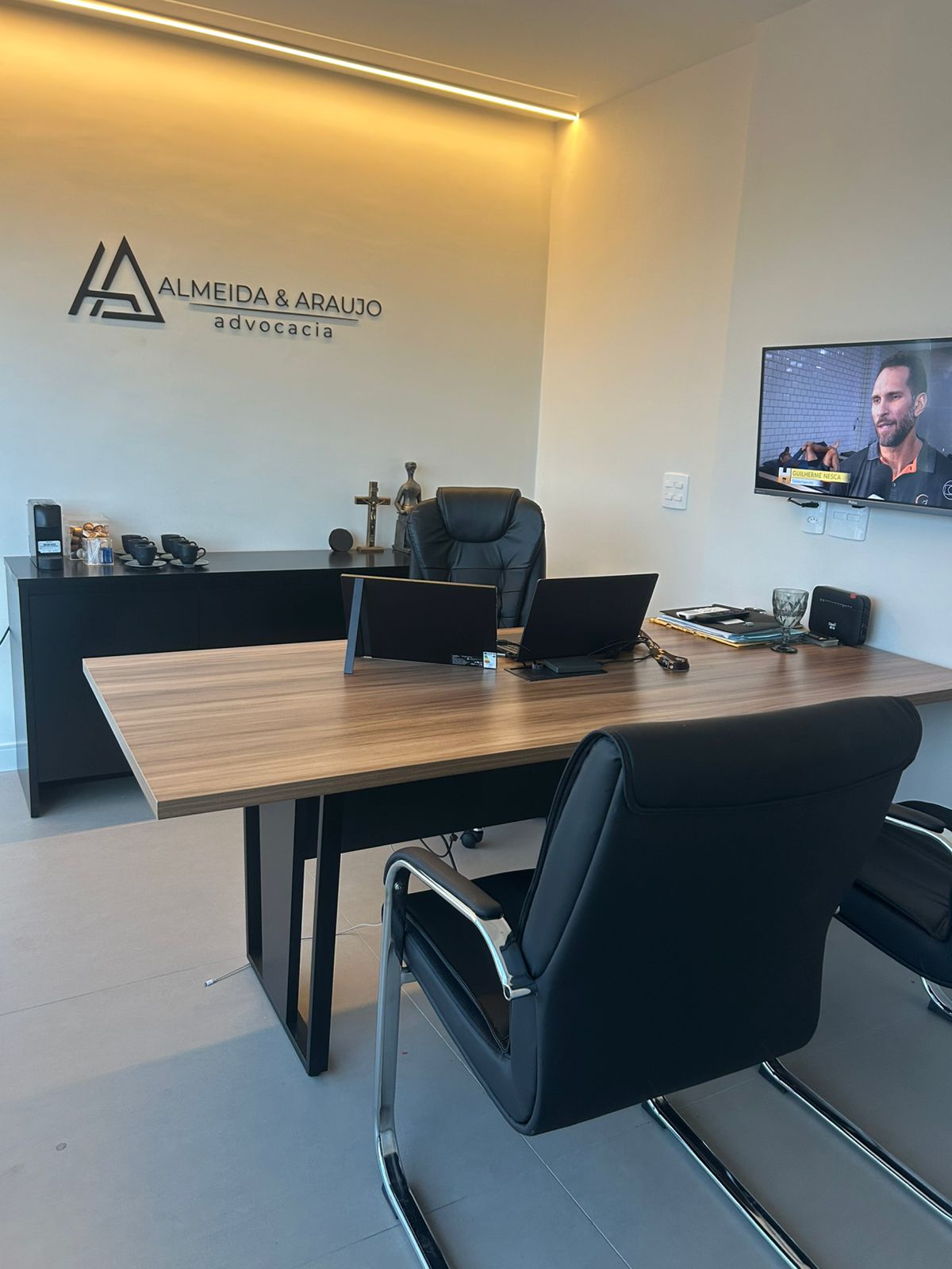 Escritório Almeida e Araujo Advocacia